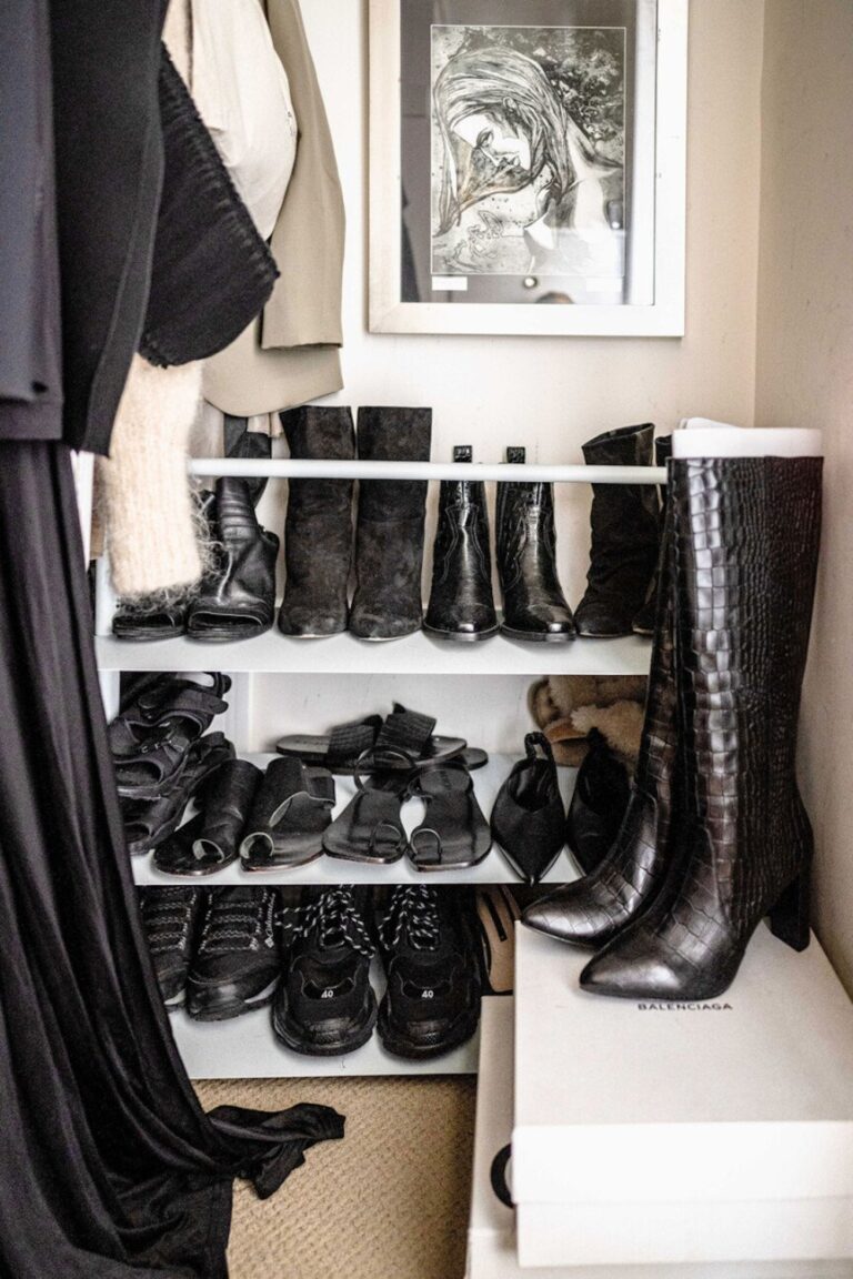 fall boots in closet 865x1298