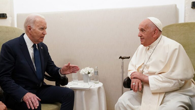 biden pope franis ap